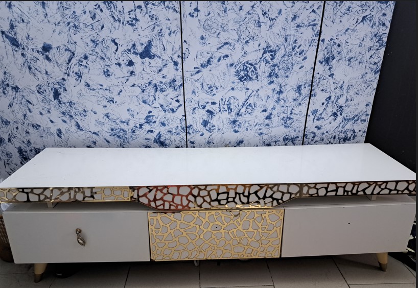 Appareils électroménagers et meubles TV à vendre