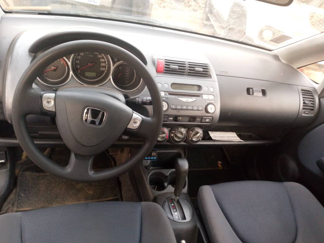 A Louer Honda Jazz Auto
