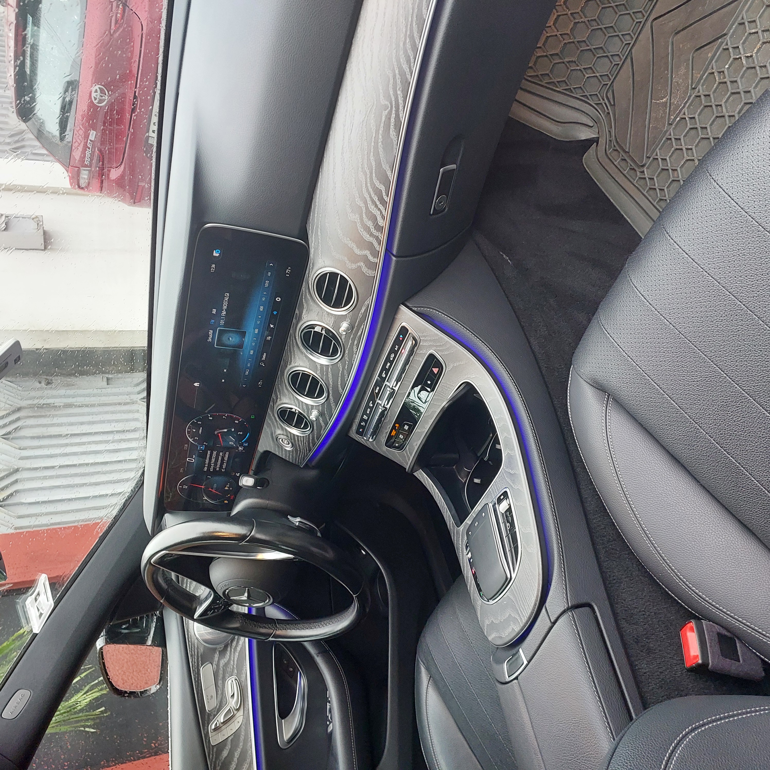 Location Mercedes classe E Abidjan