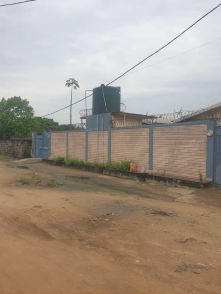 PARCELLE COMMERCIALE