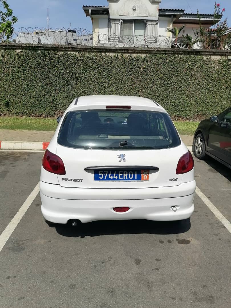 PEUGEOT 206 CLIMATISE A VENDRE