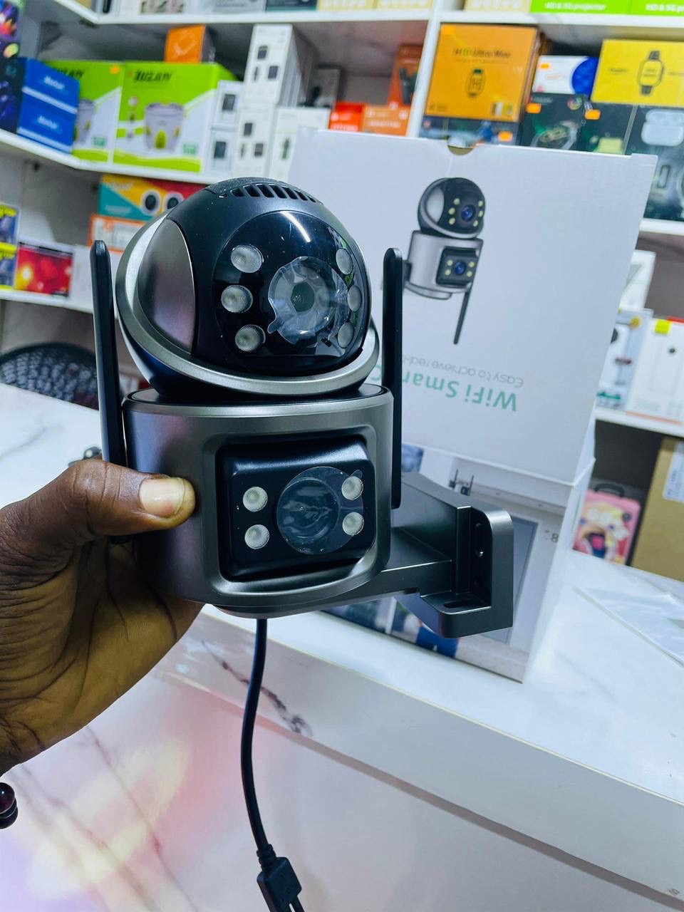 SMART WIFI CAMÉRA DE SURVEILLANCE ( Extérieure )