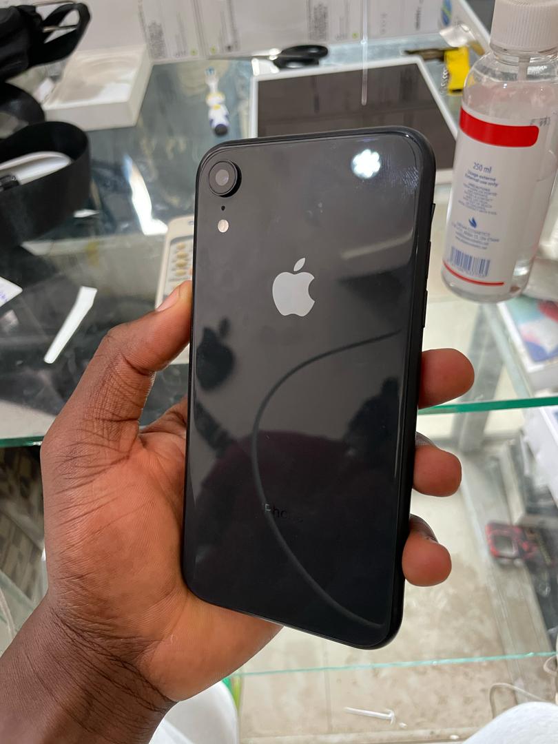 iPhone XR