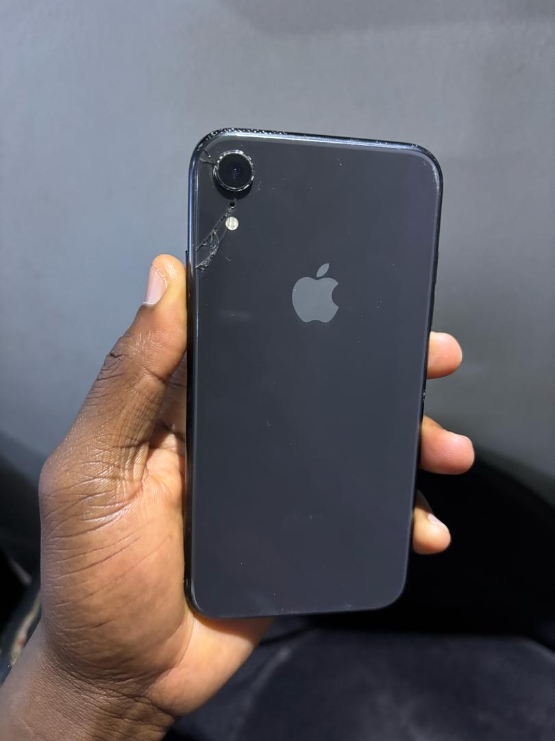 iPhone XR