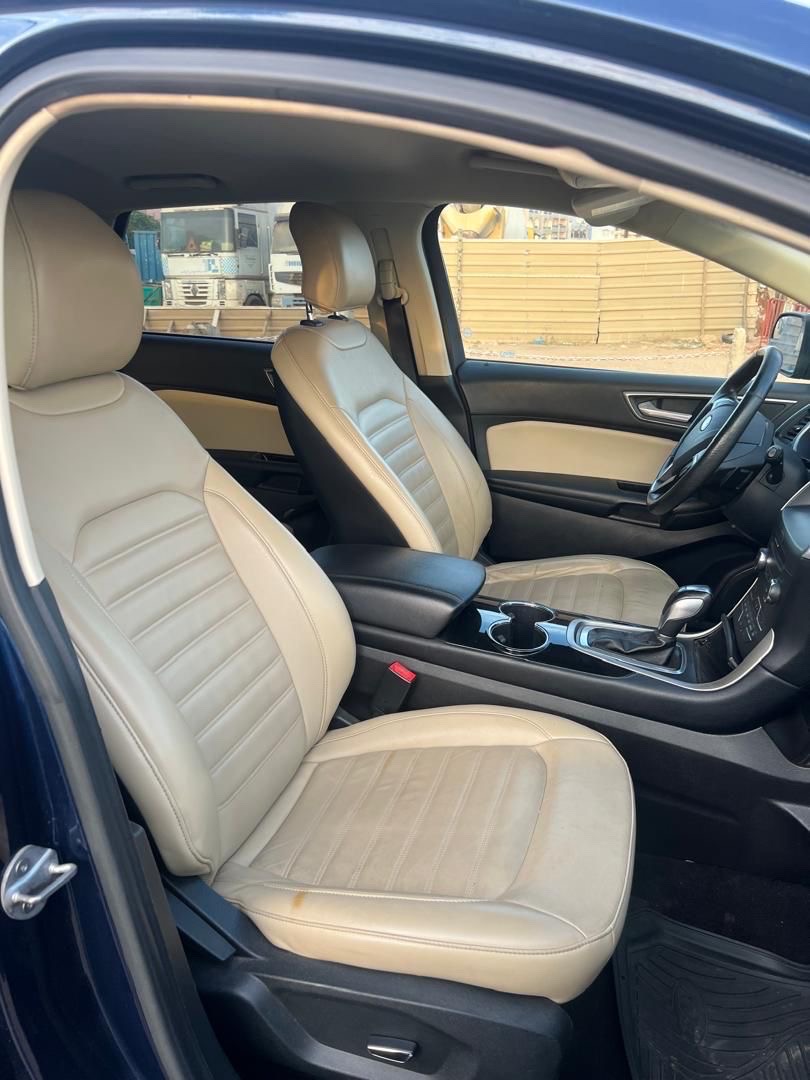 fORD EDGE SEL 2017 A 9.800.000F CFA VENANT DÉJÀ DÉDOUANER