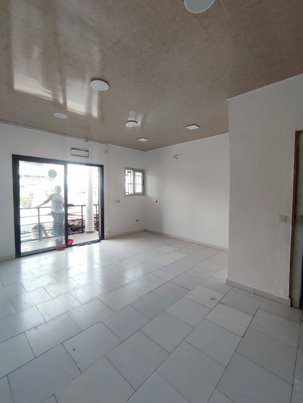 Location Cocody - Riviera 3 Sideci Bureau Commercial