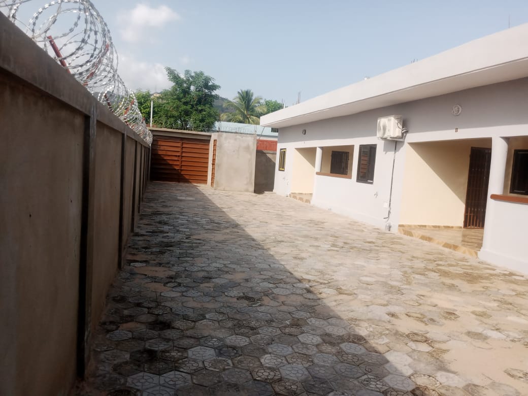 Nouvelles Villas à louer à Kara