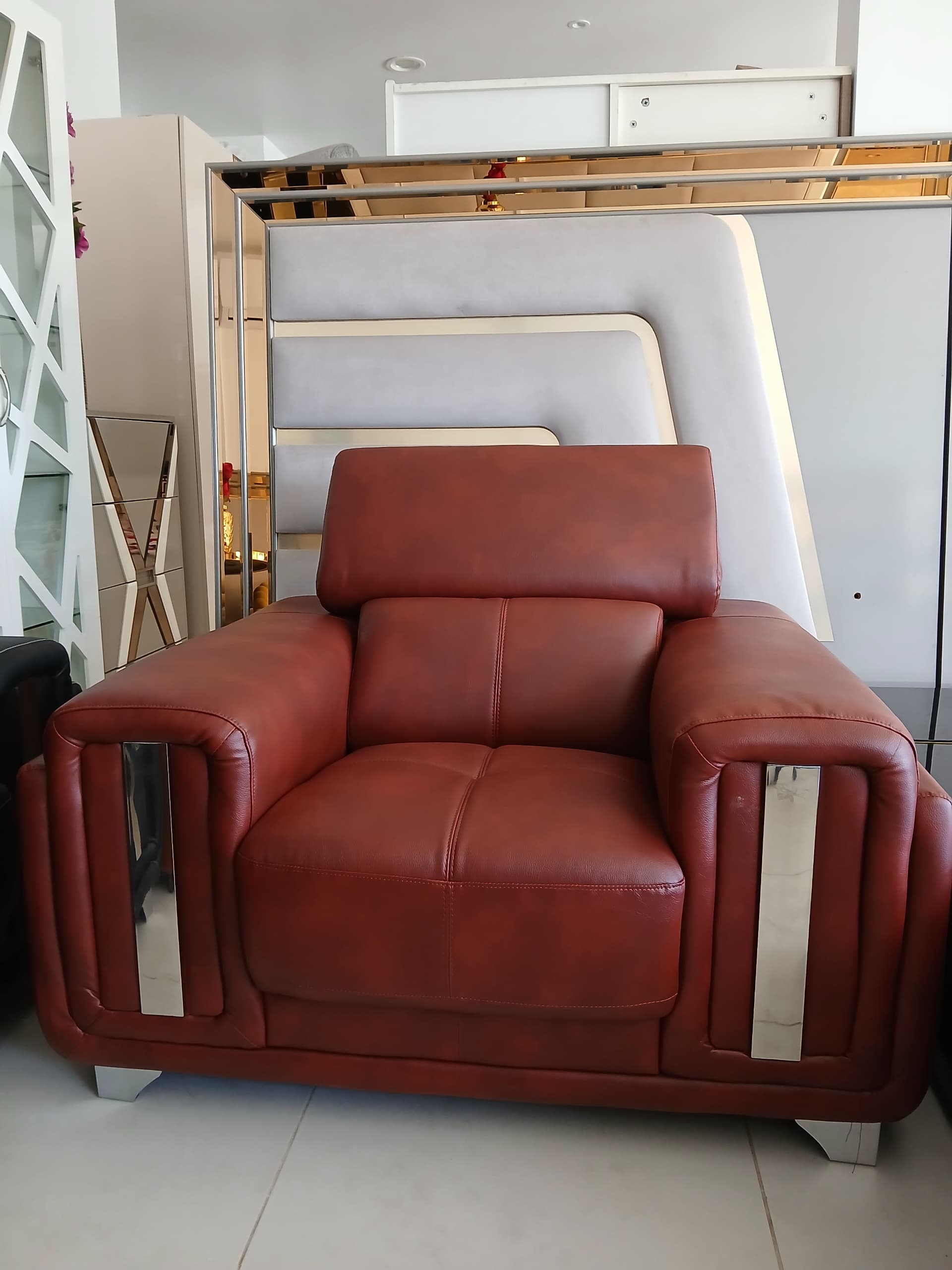 Salons 5 et 7 places Importés MI09