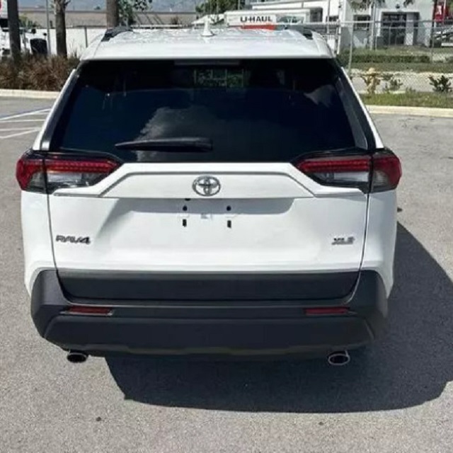 Toyota RAV4 2022 XLE Toyota RAV4 2022 XLE