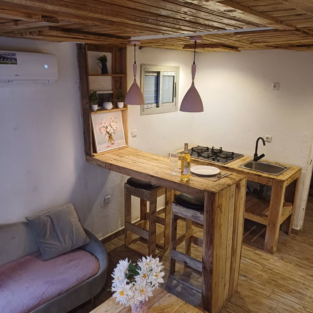 Studio Meublé Scierie Ndogbat Studio Meublé Scierie Ndogbat