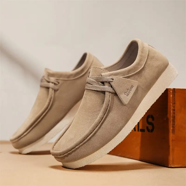 Mocassins Clarcks en Daim pour Homme | Élégance & Confort – Livraison Rapide Mocassins Clarcks en Daim pour Homme | Élégance & Confort – Livraison Rapide