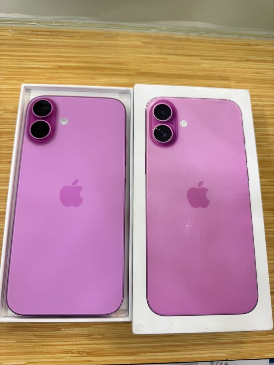 *iphone 16 pro 256giga juste descelle 670.000