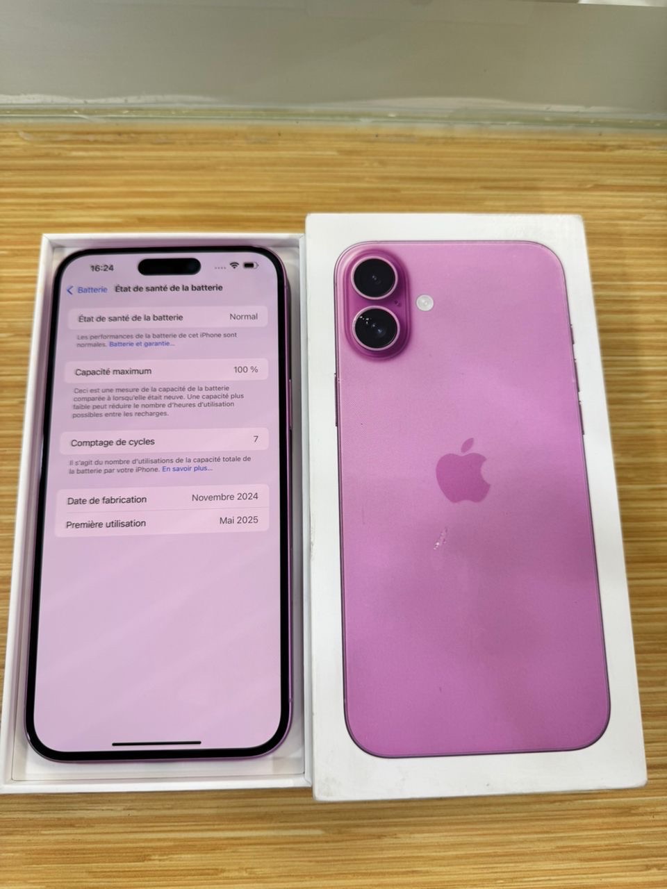 *iphone 16 pro 256giga juste descelle 670.000