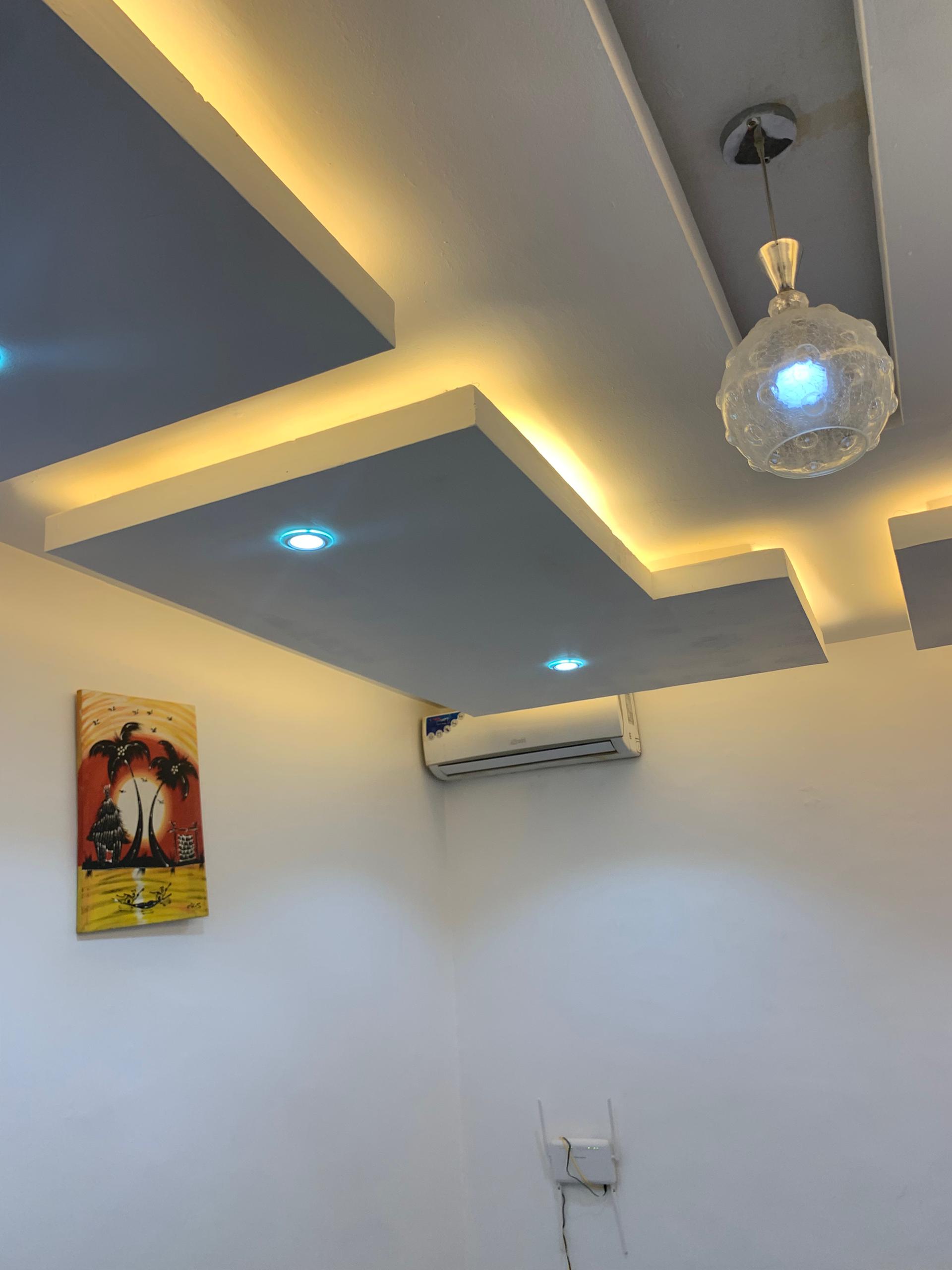 À LOUER – Superbe Appartement Meublé à la Cité Mixta