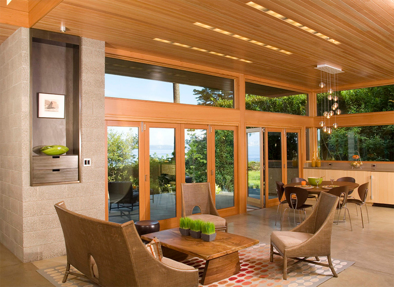 Faux plafond en bois peint