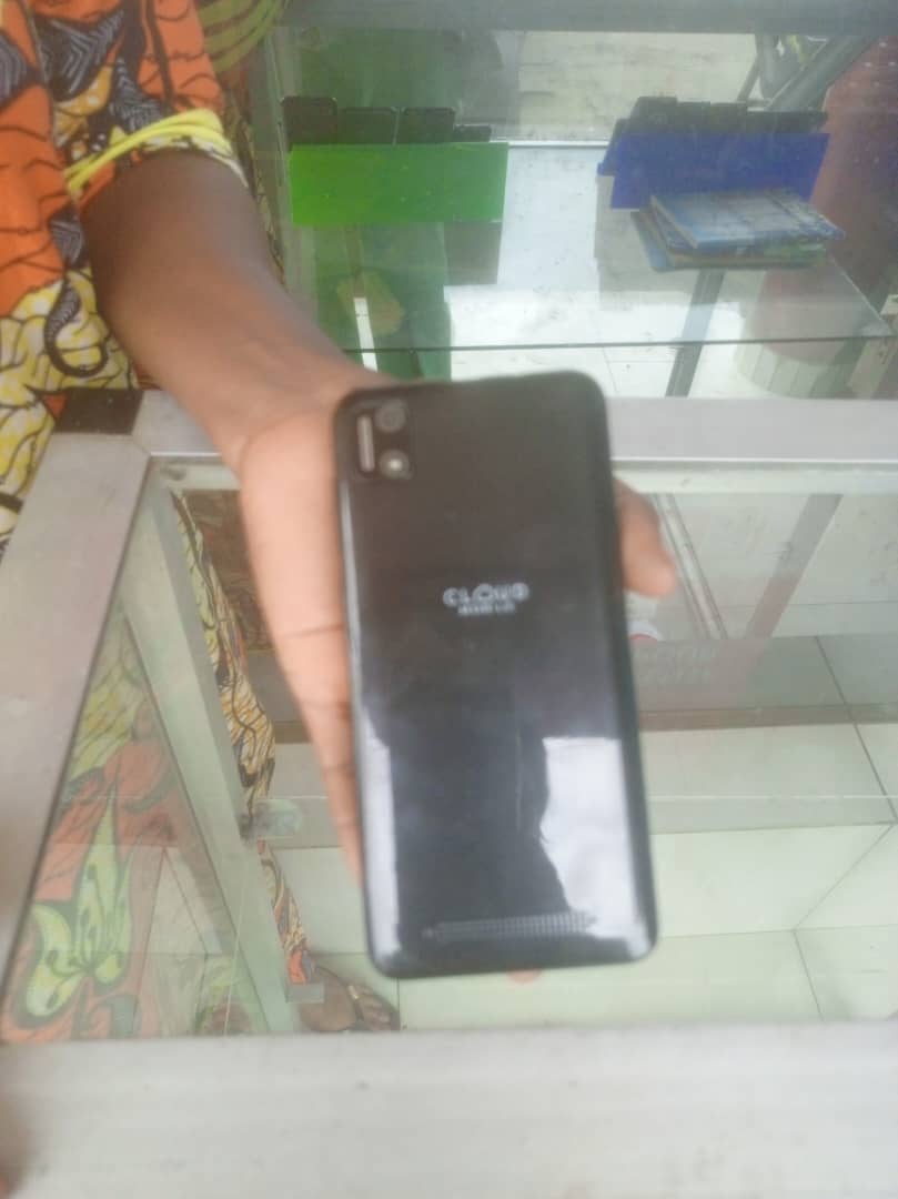Smartphones Ecloud C7 Smartphones Ecloud C7
