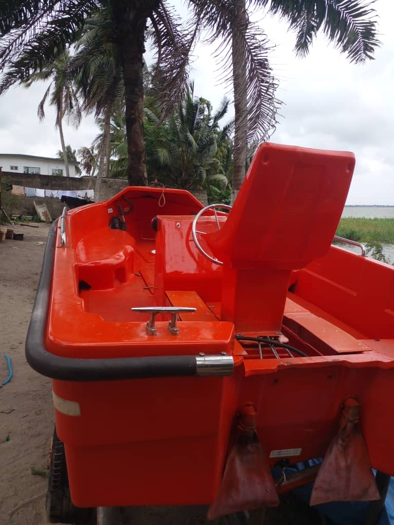 Coque bateau sans moteur facile à transporter Coque bateau sans moteur facile à transporter