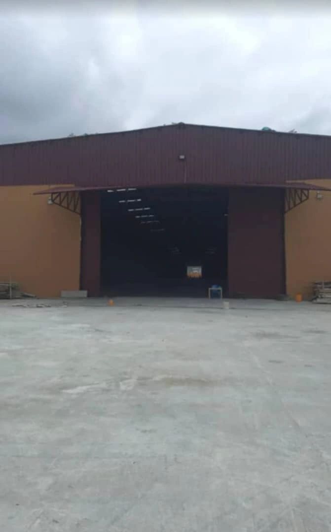 zone portuaire vridi , vente entrepôt sur 16000m2