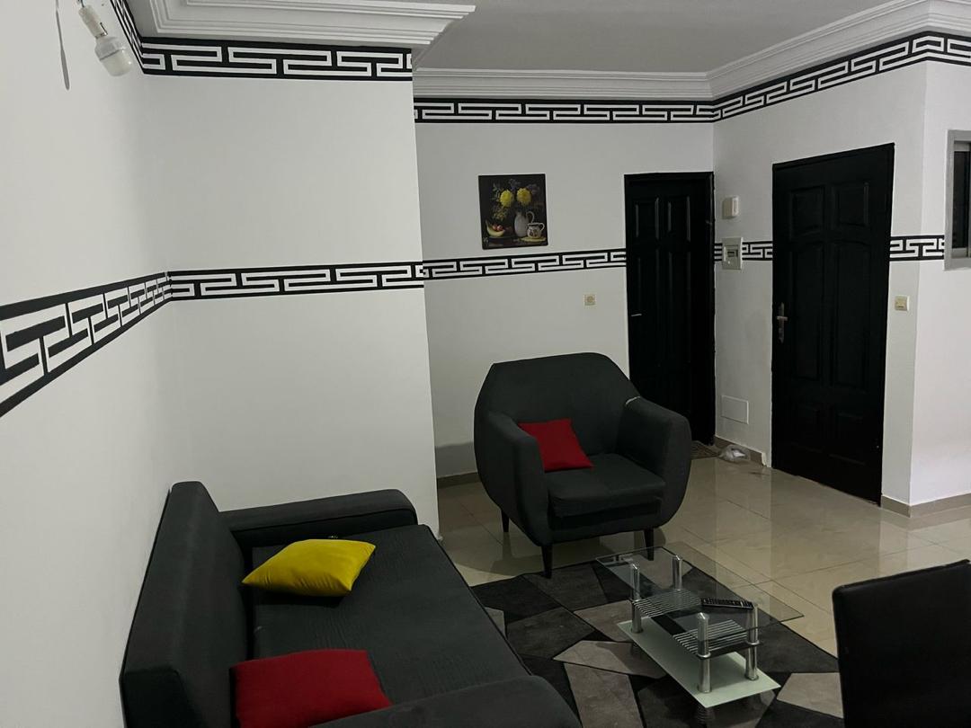 Résidence meublée à céder, Angré