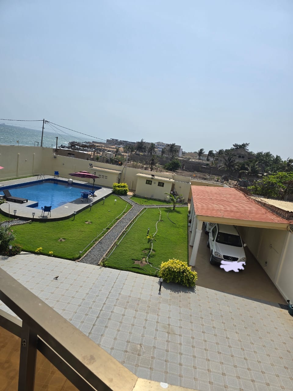 Villa haut standing en vente à Baguida côté plage