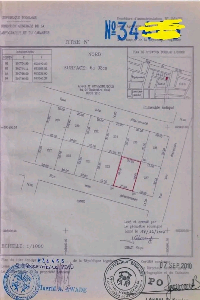 Terrain clôturé en vente à Togblékopé