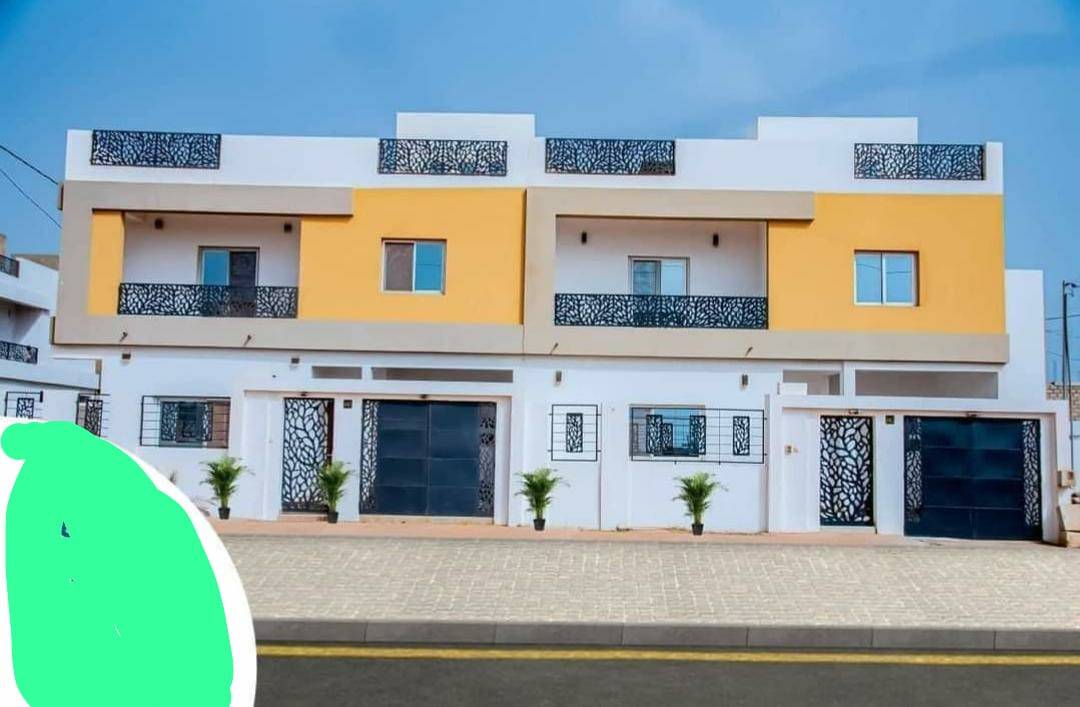 A VENDRE VILLA F6 A DIAMNIADIO