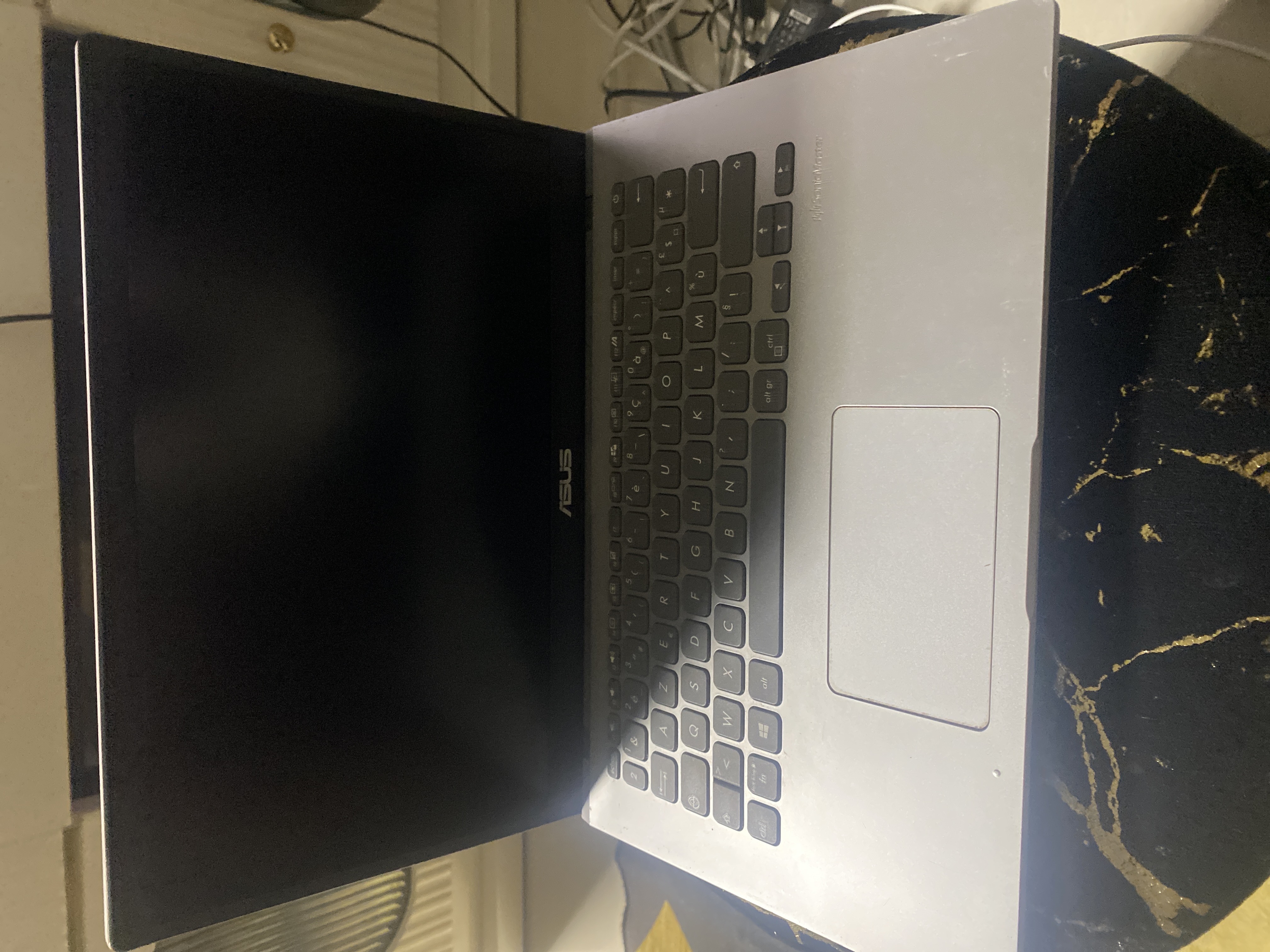 Ordinateur à vendre