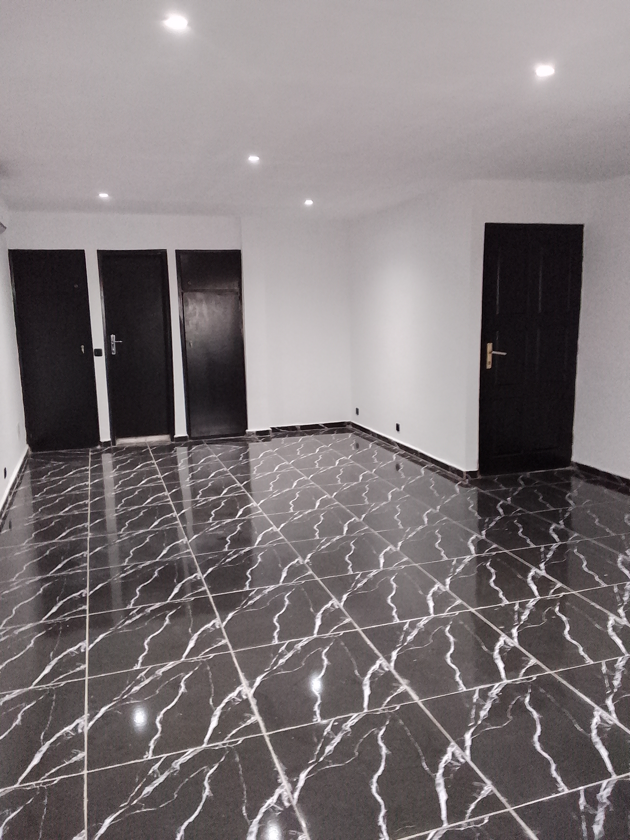 Des mini bureaux Coworking a louer au Vallon