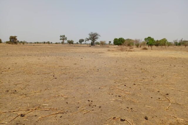 Terrain de 2,06 hectares vers Tassette