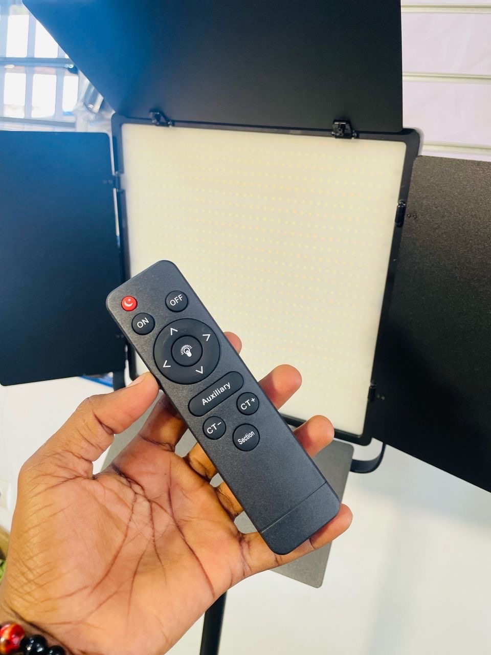 LED Studio Light – Modèle LED-660 Pro