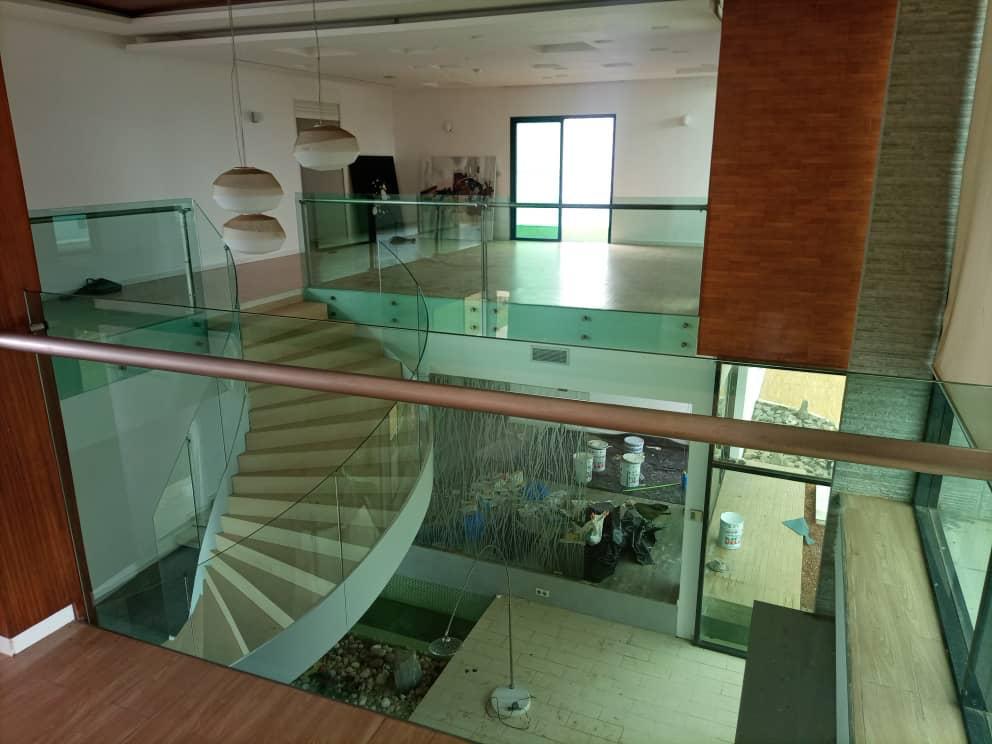 Villa duplex de standing avec piscine en vente a la Riviera M'badon