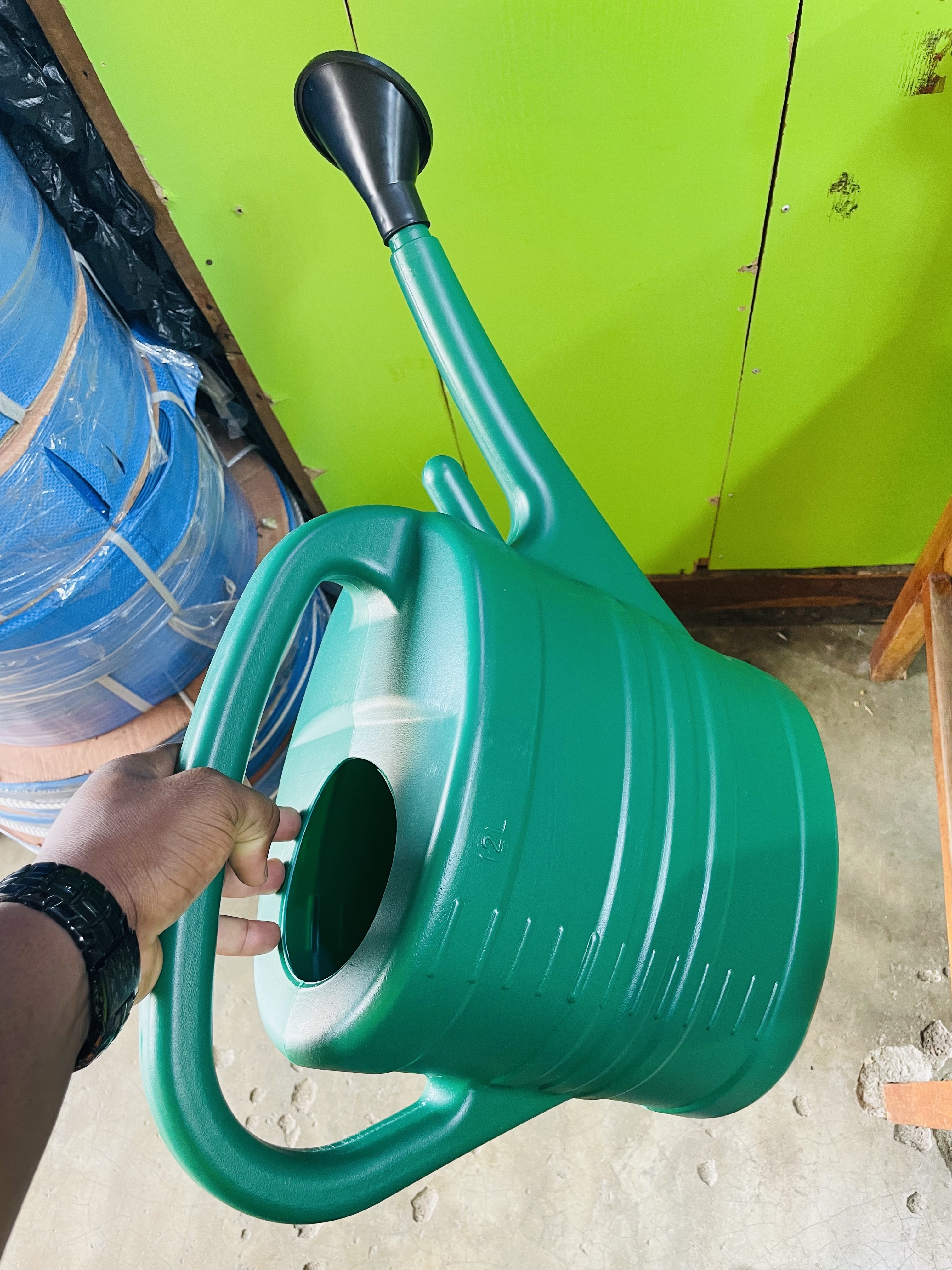 arrosoir en plastique 12L