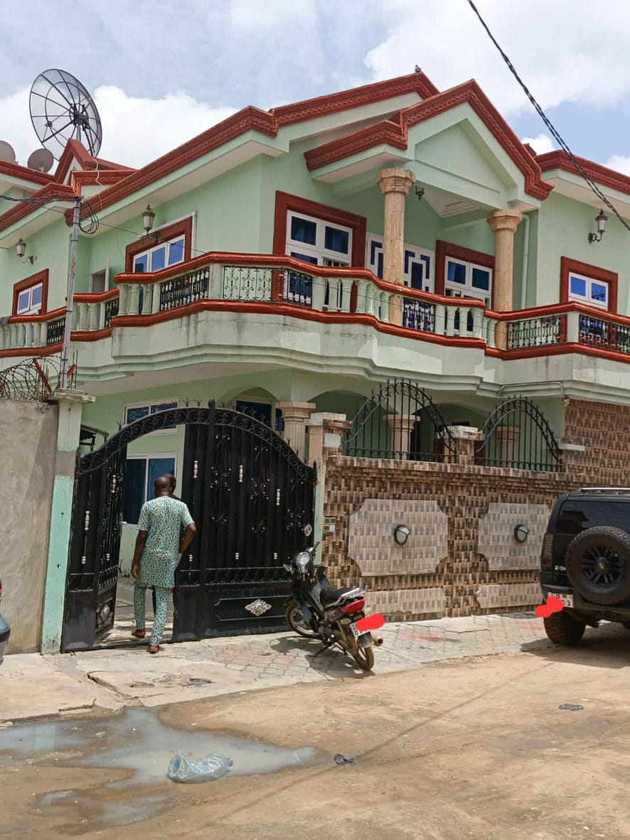 Villa à vendre à Akpakpa