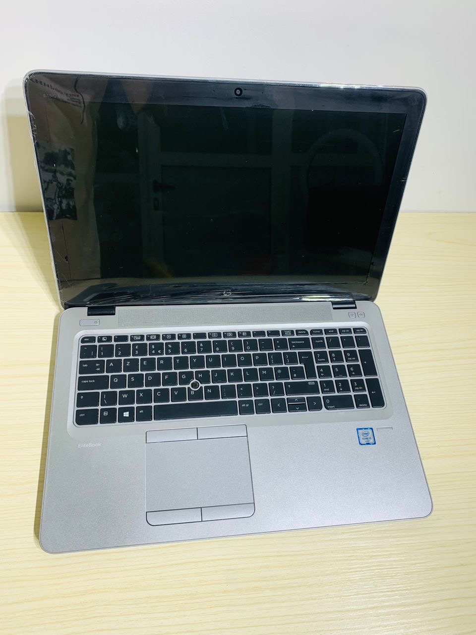 HP ProBook 850 G3 | Intel Core i5 | Ram 8Go | HDD 500Go | SSD 256Go |
