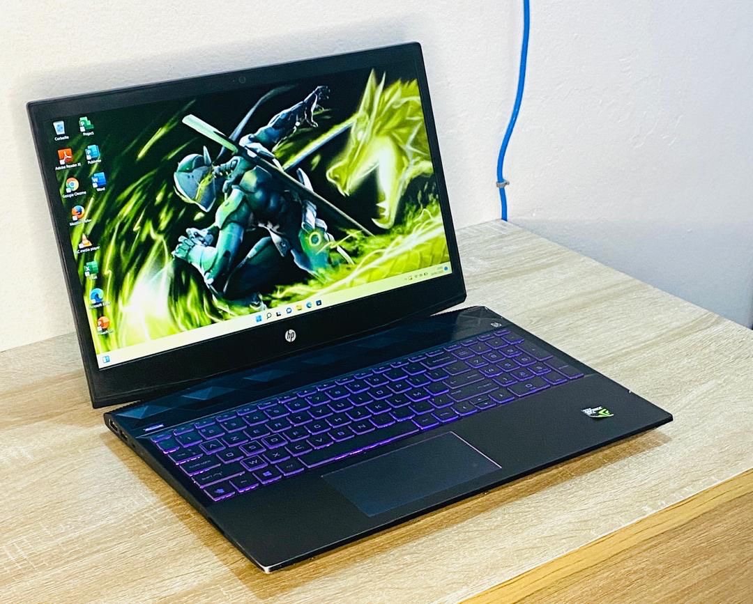 HP Pavilion 15-cx0xxx | Intel Core i7 | Ram 16Go | SSD 512Go | Nvidia GeForce RTX 1050 | 4G dédiée HP Pavilion 15-cx0xxx | Intel Core i7 | Ram 16Go | SSD 512Go | Nvidia GeForce RTX 1050 | 4G dédiée