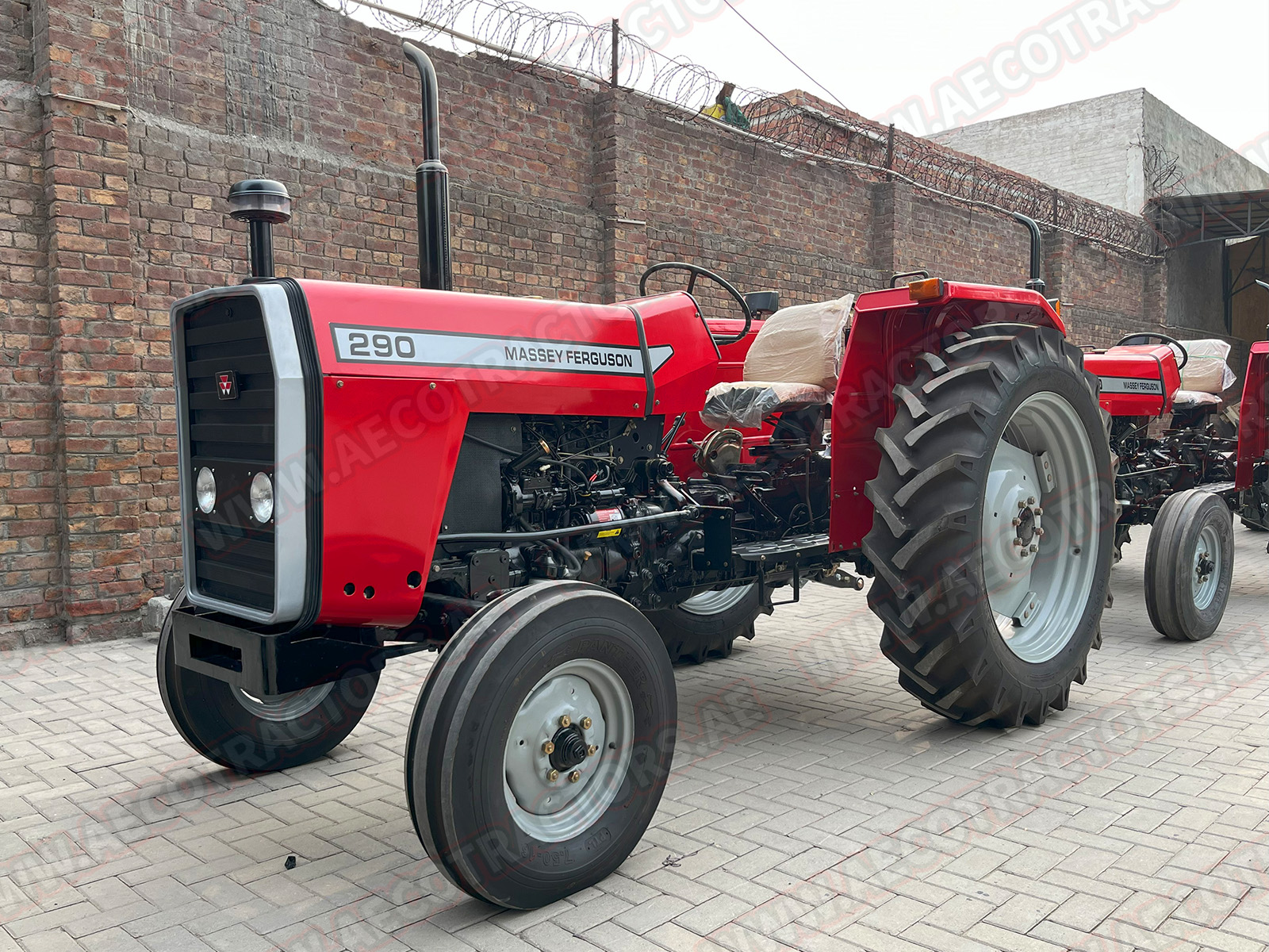 Massey Ferguson 290 2WD Tractor - 2025 Model with 79HP Perkins Engine Massey Ferguson 290 2WD Tractor - 2025 Model with 79HP Perkins Engine