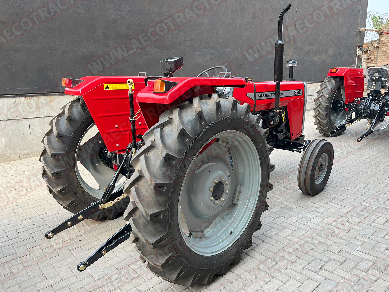 Massey Ferguson 290 2WD Tractor - 2025 Model with 79HP Perkins Engine Massey Ferguson 290 2WD Tractor - 2025 Model with 79HP Perkins Engine