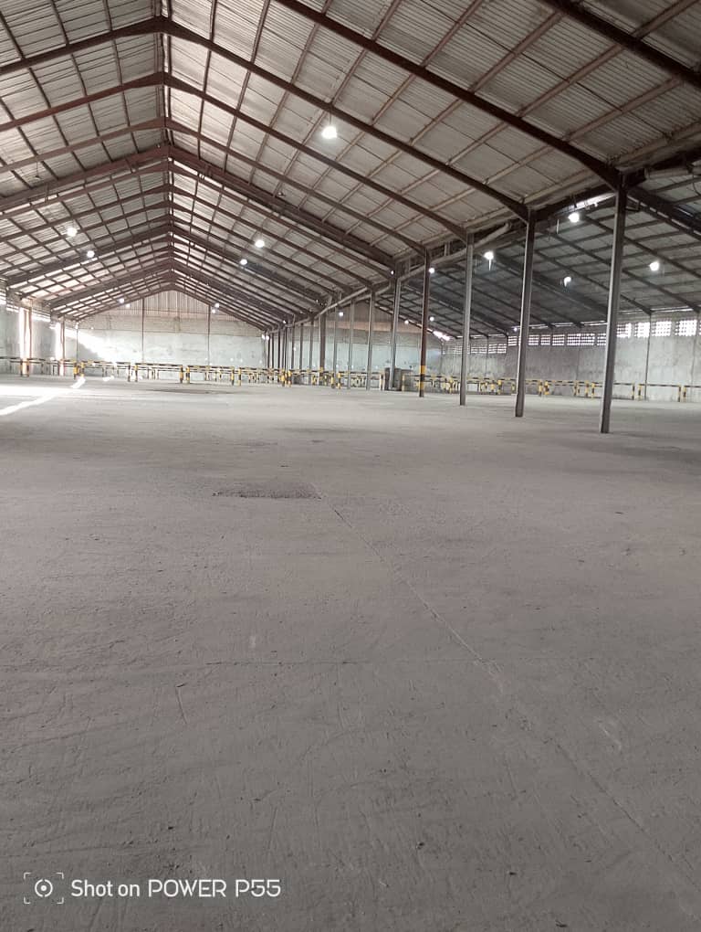 Besoin des Entrepôts en zone portuaire d'Abidjan