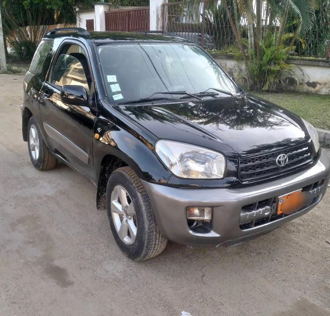 RAV4 ANNEE 2003