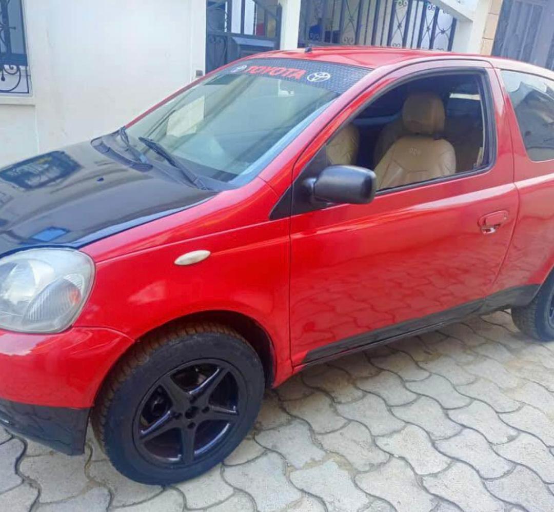 TOYOTA YARIS 3 PORTIERES