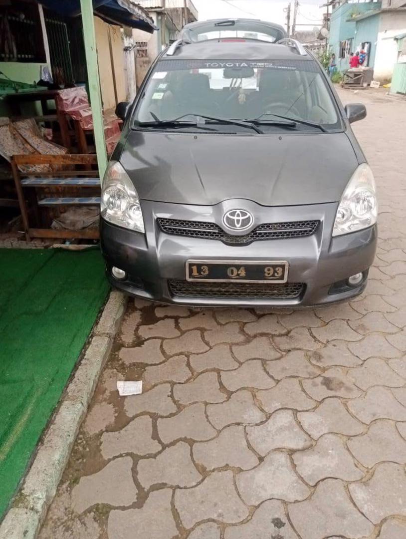 TOYOTA COROLLA VERSO TOYOTA COROLLA VERSO