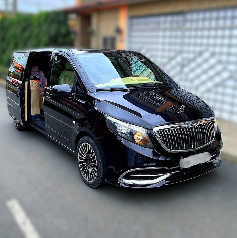Mercedes Viano Maybach en location