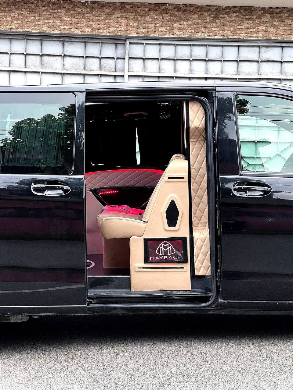 Mercedes Viano Maybach en location