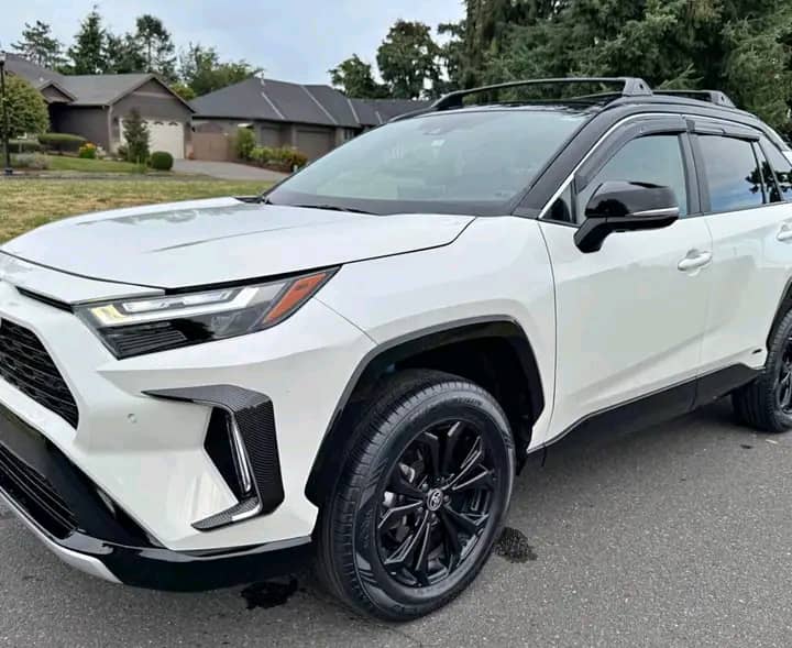 Toyota RAV4 2022 XSE Hybride essence à vendre Toyota RAV4 2022 XSE Hybride essence à vendre