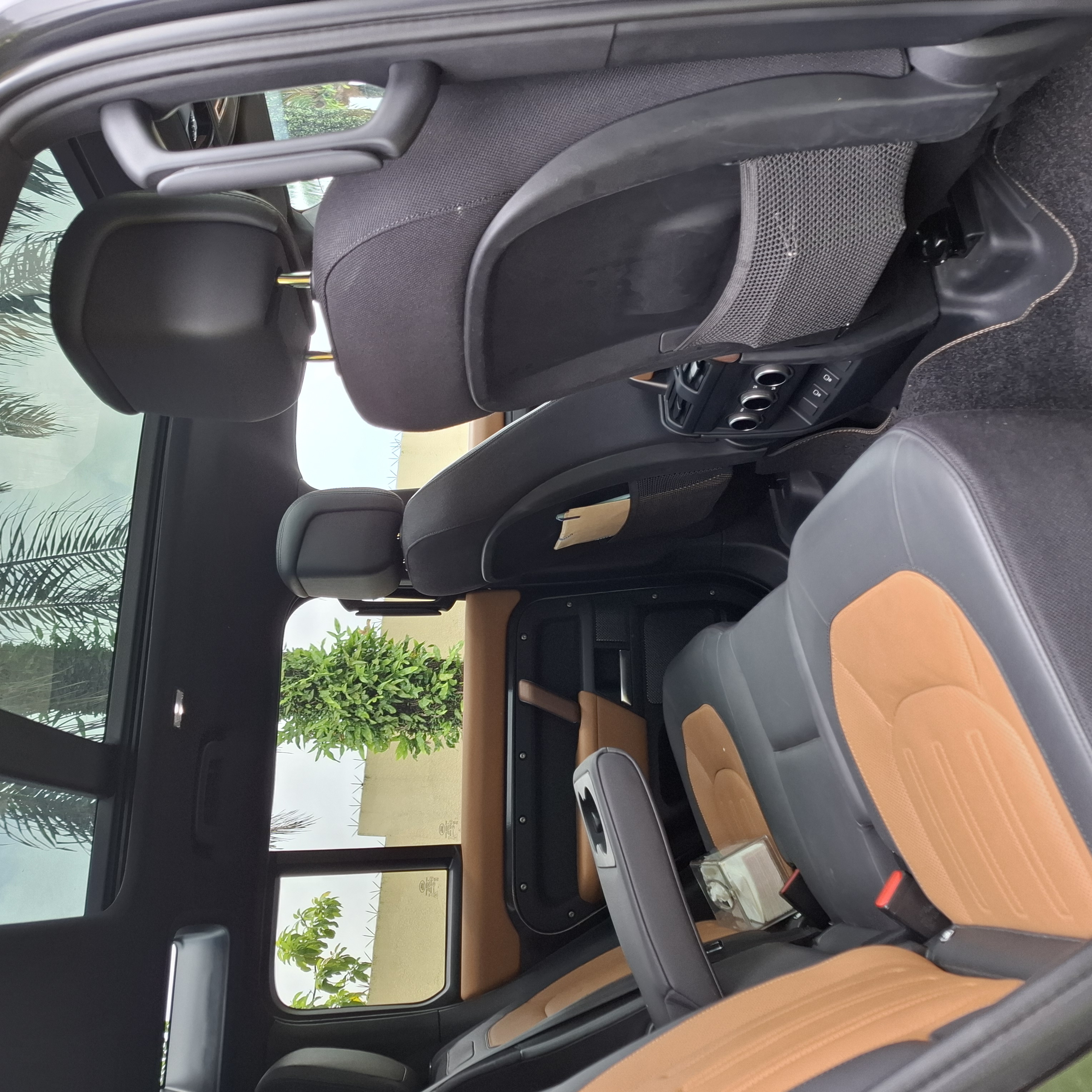 Location Land Rover Defender Abidjan - Louer 4x4 luxe Abidjan