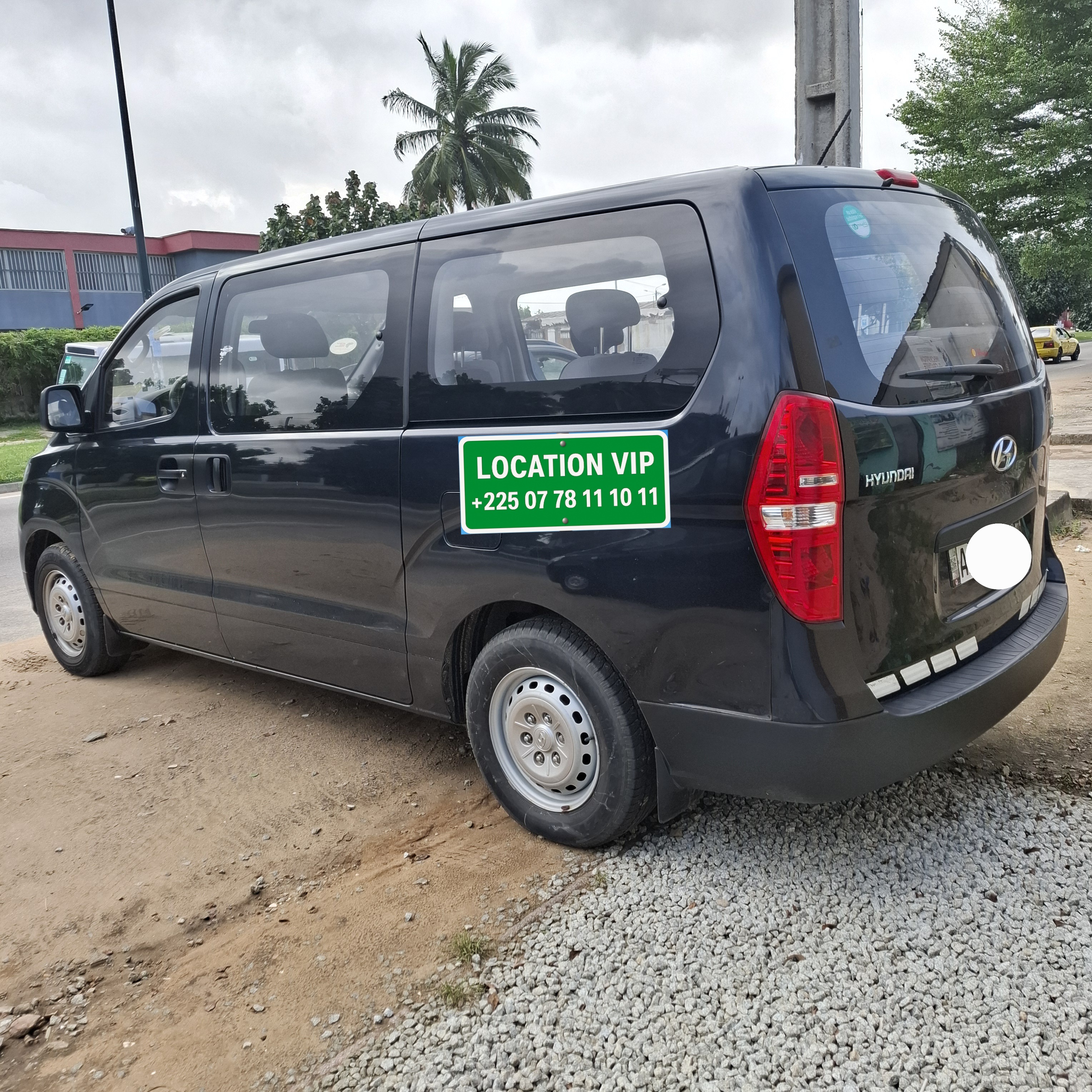 Location Hyundai H1 Abidjan - location minibus Abidjan