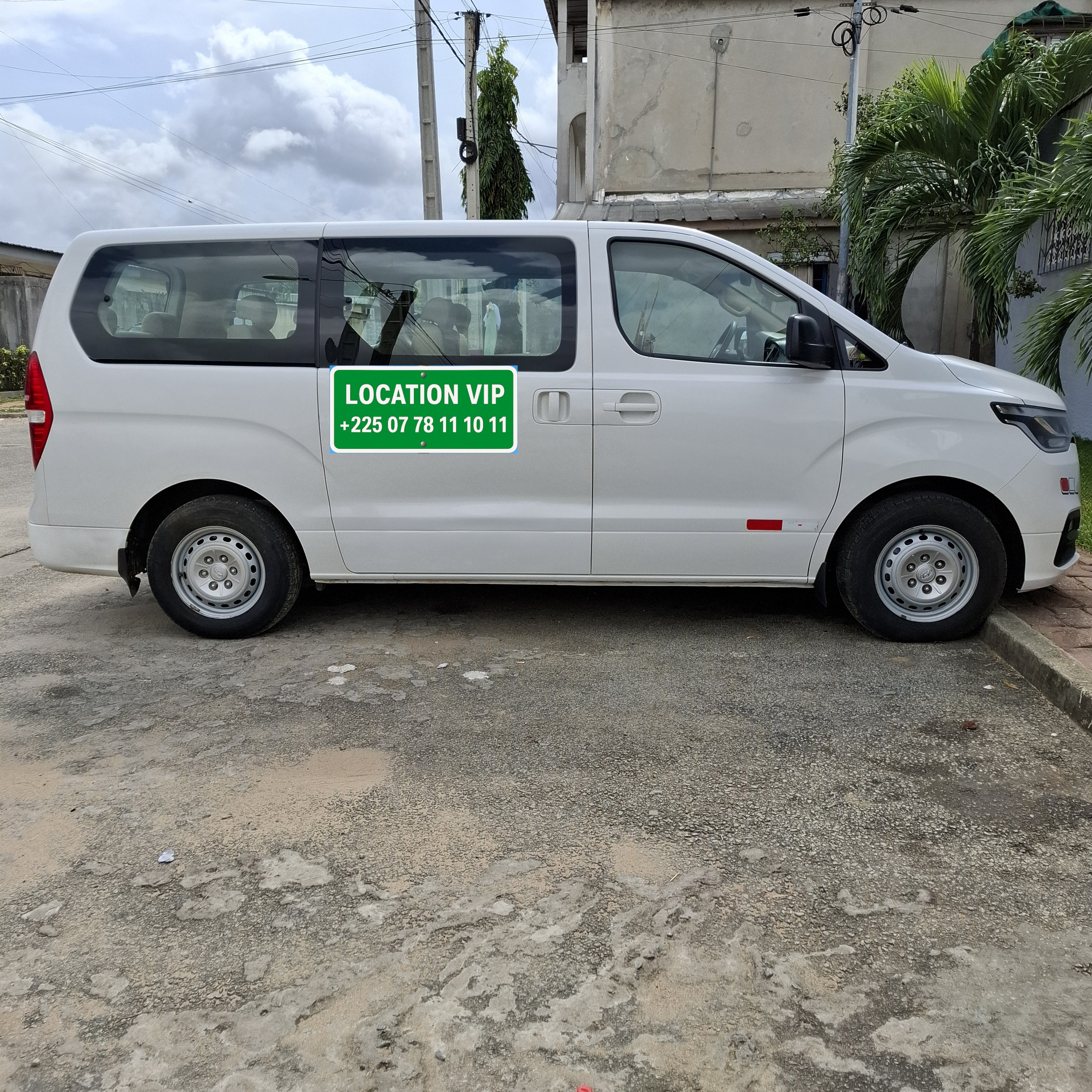 location van 8 places Abidjan - location véhicule VIP Abidjan