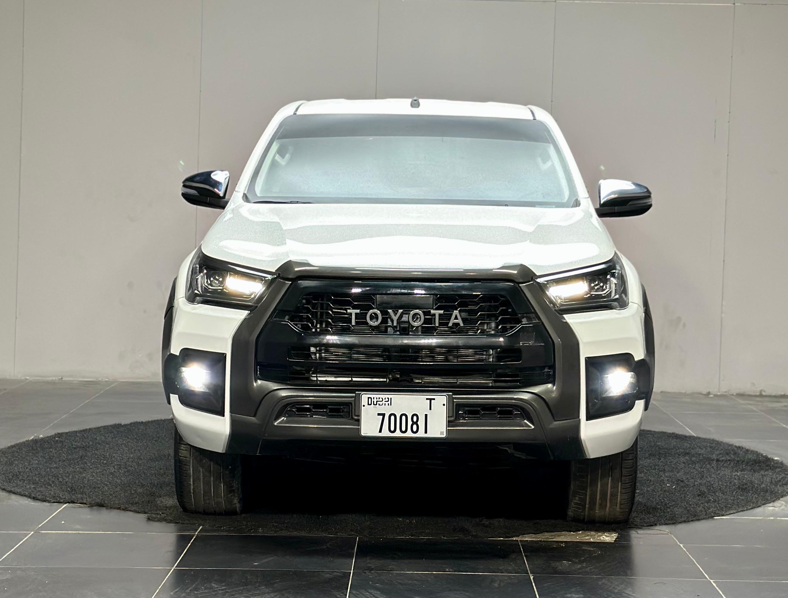 Toyota Hilux 2024
