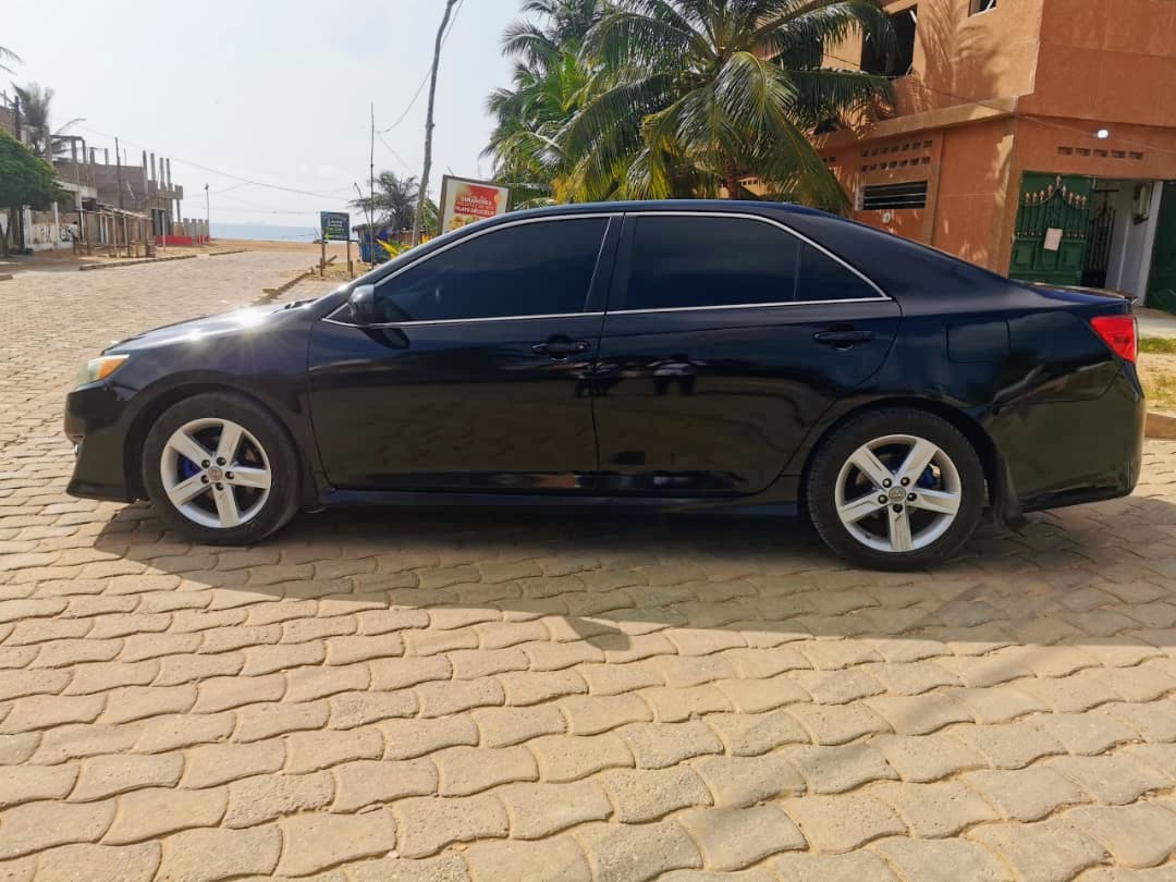 Toyota Camry SE 2012 automatique