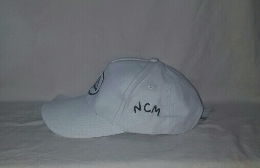 ahandafrank223 ahandafrank223